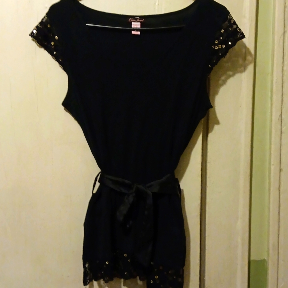 Like New Lena Jeans Blouse Women's, Med, Black, V-Neck w Lace Sequins & Satin
